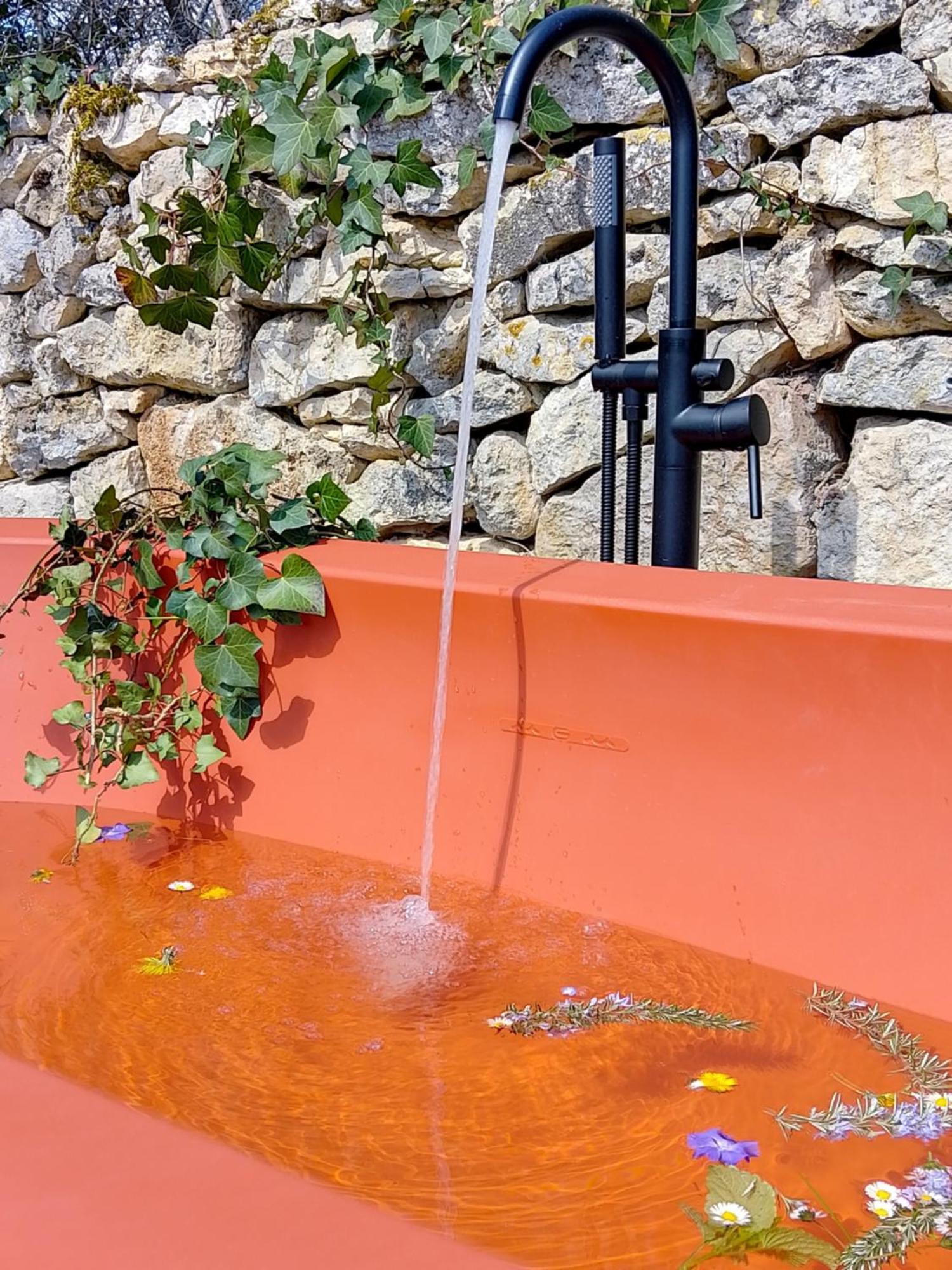 Bastida De Beata Bed & Breakfast Noailles  Exterior foto
